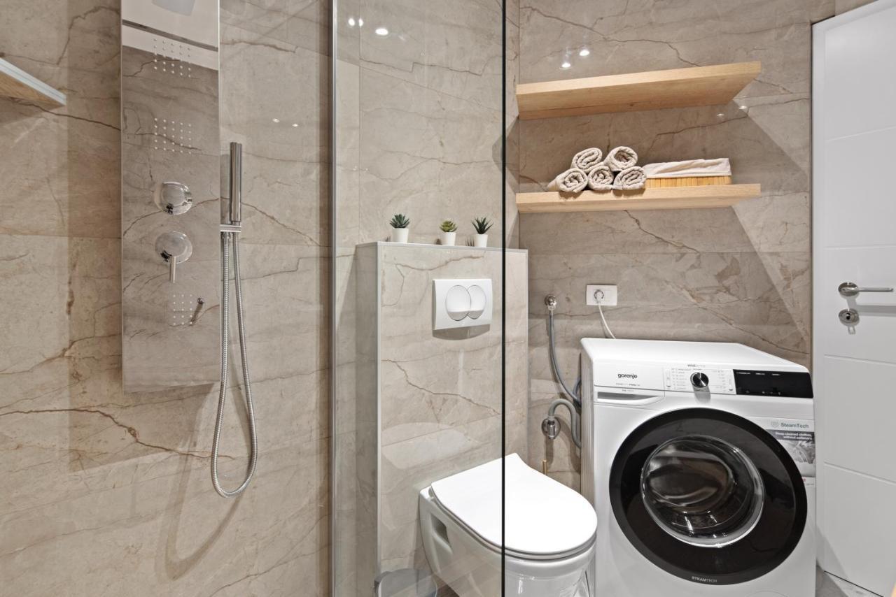 Apartment Masha Новиград Екстериор снимка